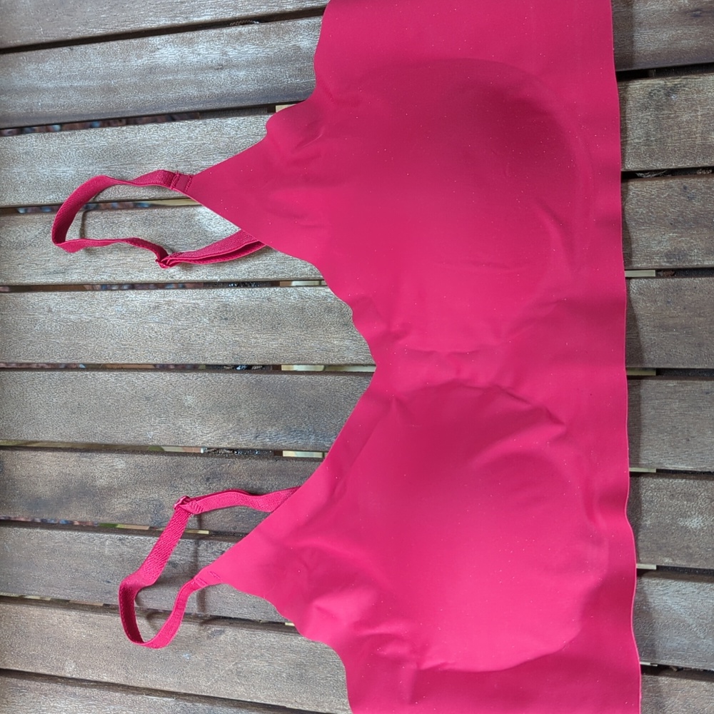 Joe Fresh red pull on bra in size large
